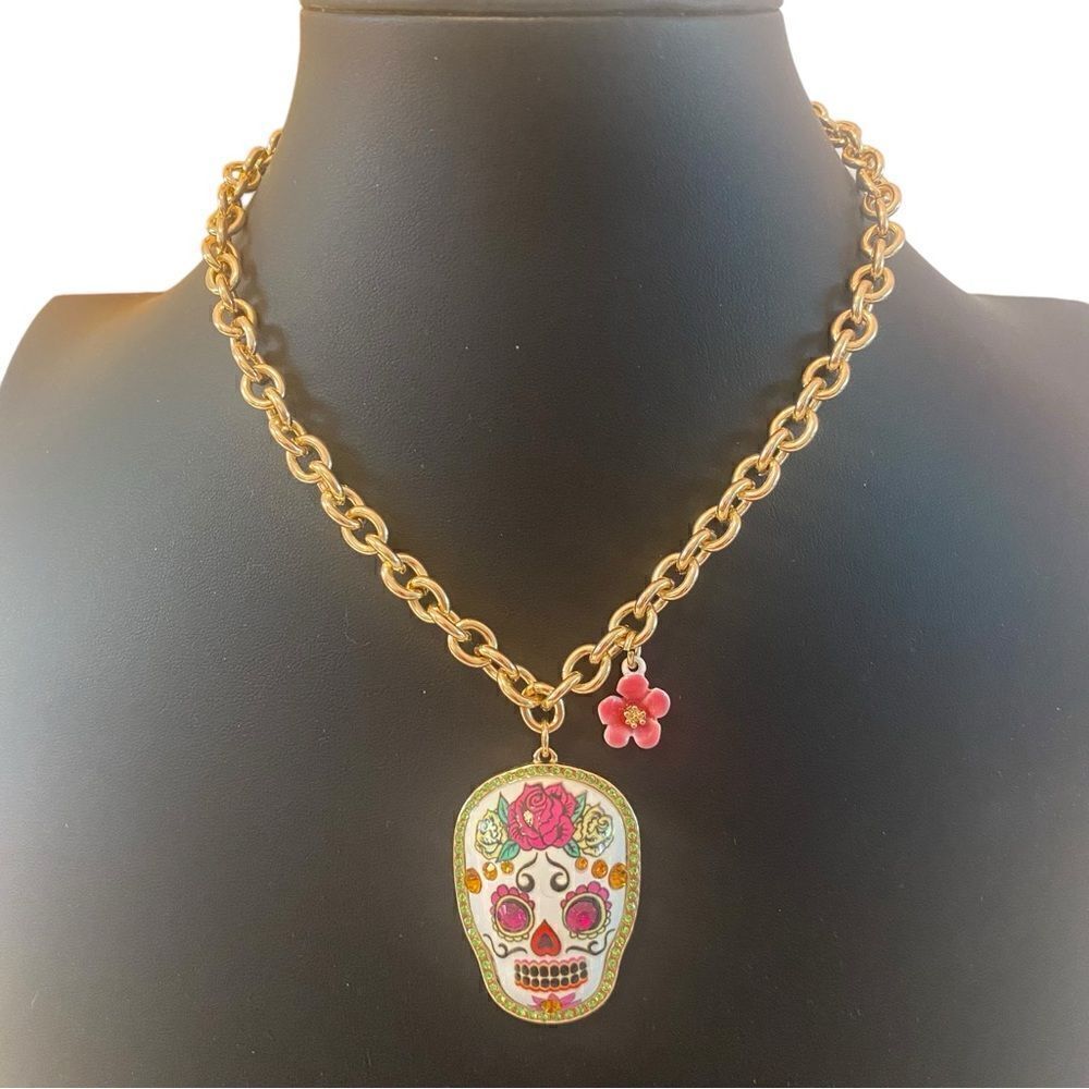 Betsy Johnson Sparkly Jeweled Sugar Skull Pendant on Chunky Gold Toned Chain.
